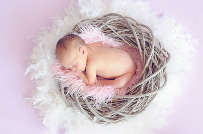 I’m with Cupid: Ten Valentine’s Inspired Photographs to Take of Your Little Ones