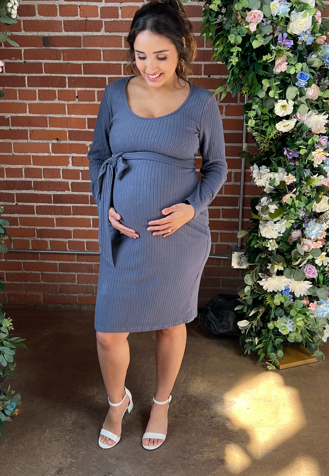 Ella Bella Basics™️ Long Sleeve Ribbed Tie Maternity Dress Canada
