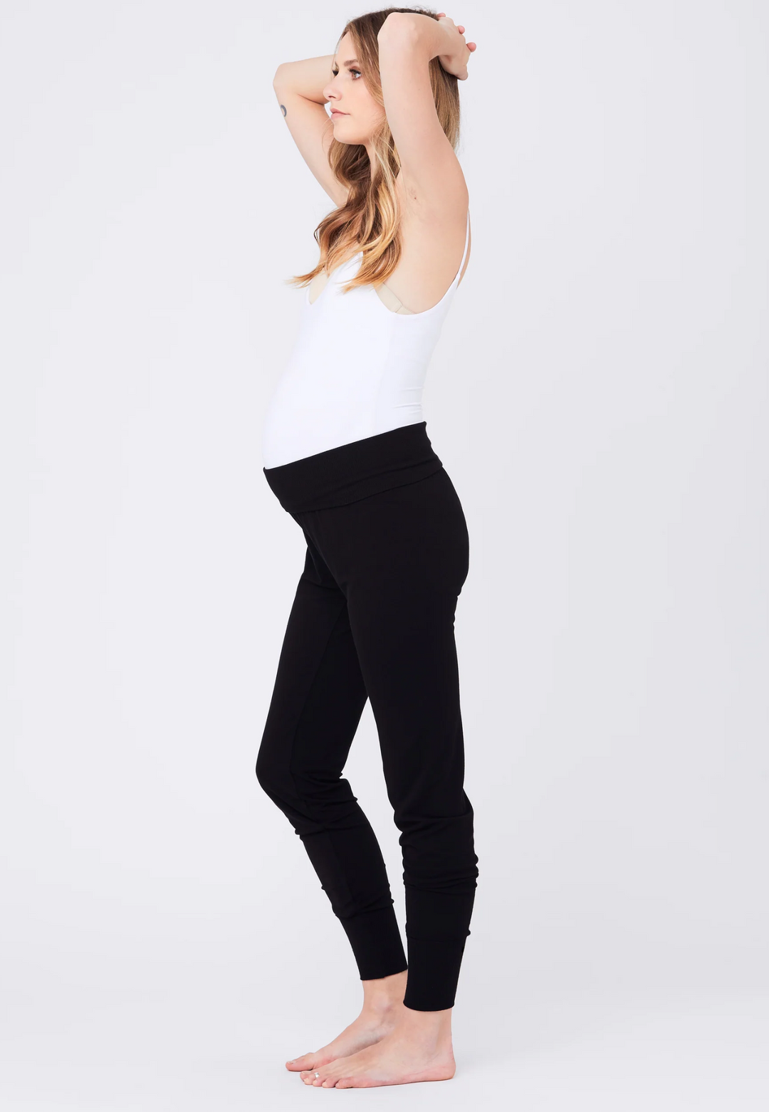 Pregnancy leggings. Maternity leggings. Pregnancy full support legging. Tummy panel legging. Pregnancy legging.