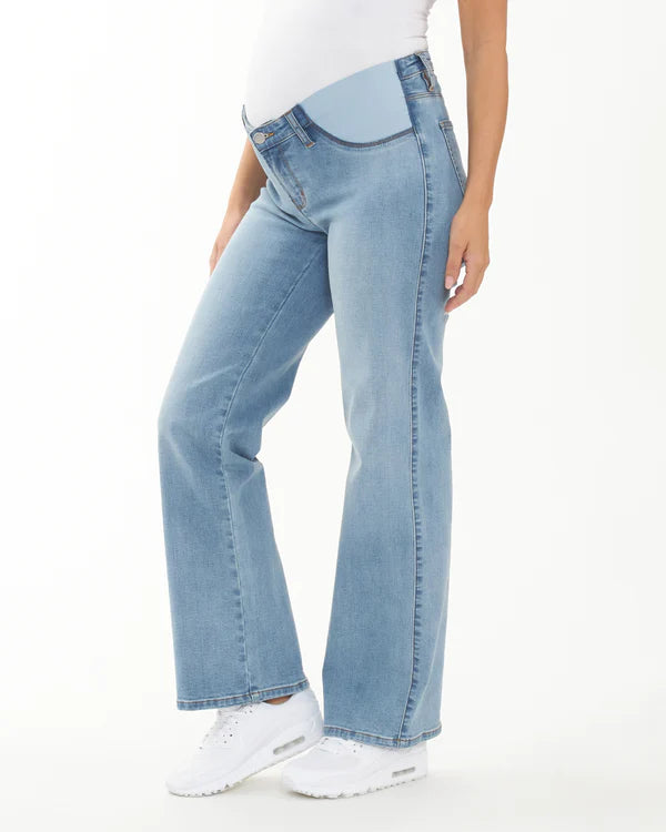 Wide leg denim for pregnancy. Wide leg maternity jeans by Ripe. Maternity jeans canada.